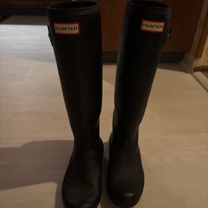Knee high Hunter boots